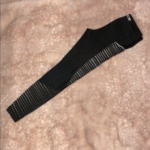 Athleta Black Geometric Leggings